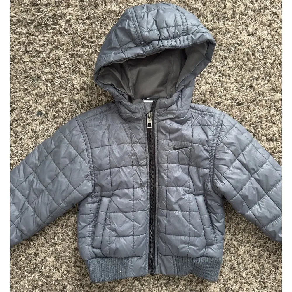 Nike Gray Quilted Puffer Hooded Jacket Boys Size 2T Winter Outwear